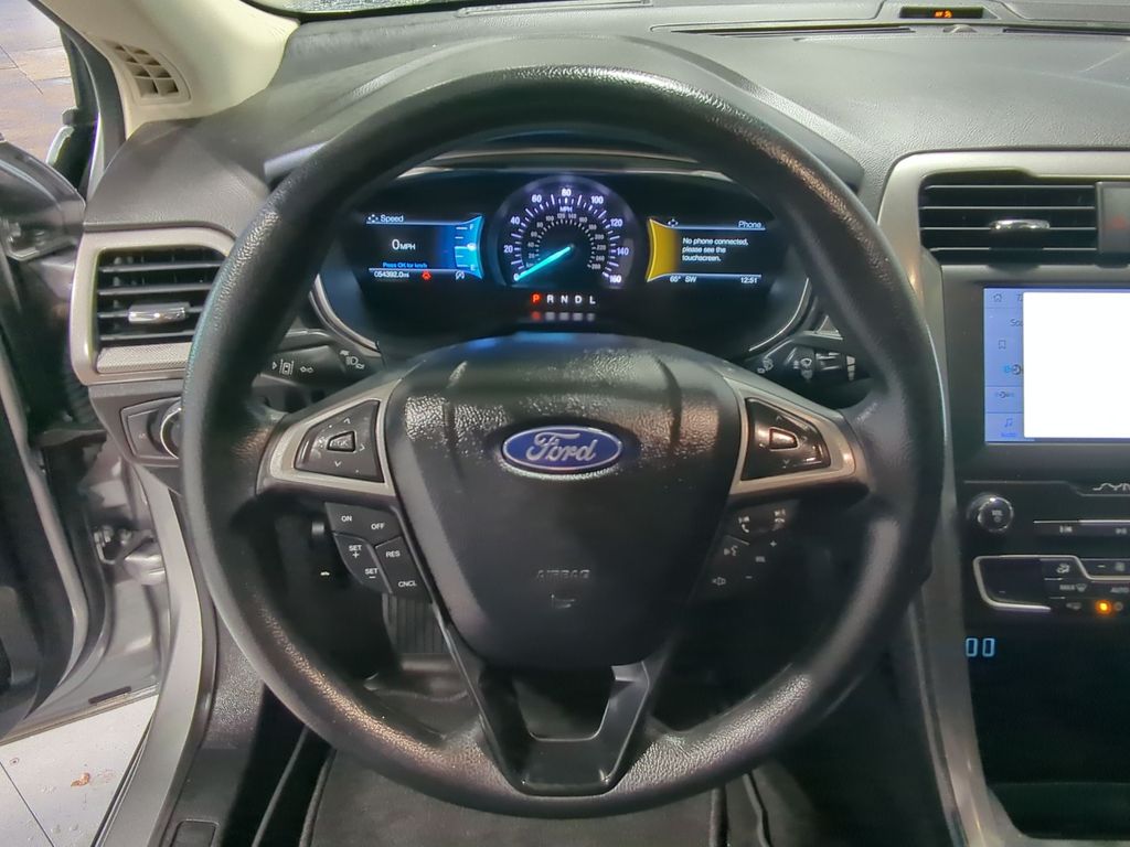 Thumbnail: 2020 Ford Fusion - 12