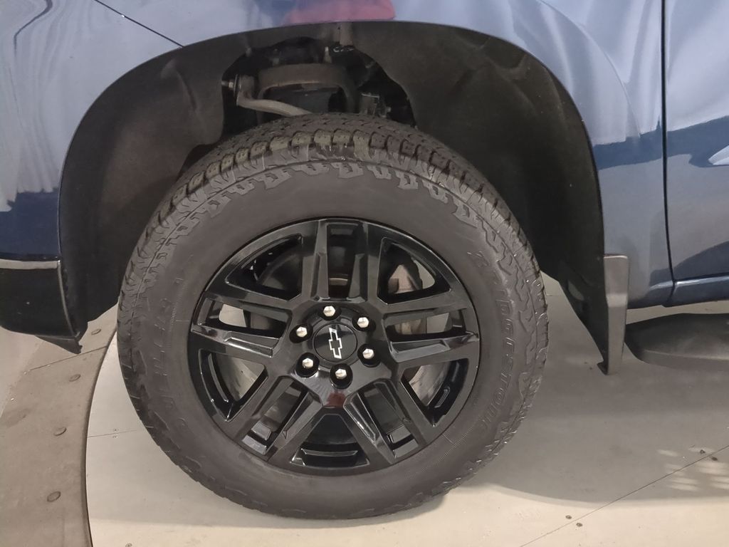 Thumbnail: 2022 Chevrolet Silverado 1500 - 8