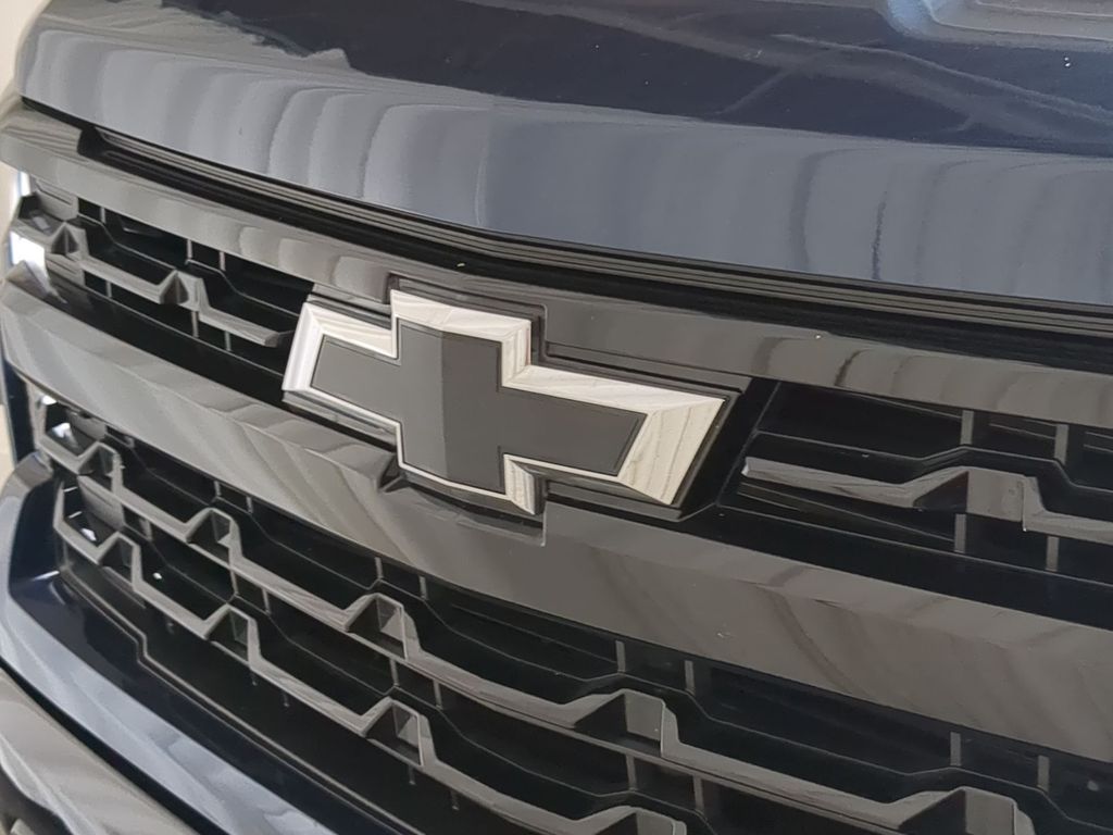 Thumbnail: 2022 Chevrolet Silverado 1500 - 7