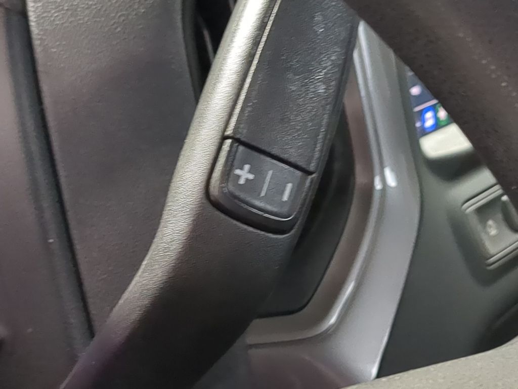 Thumbnail: 2021 Chevrolet Silverado 1500 - 32
