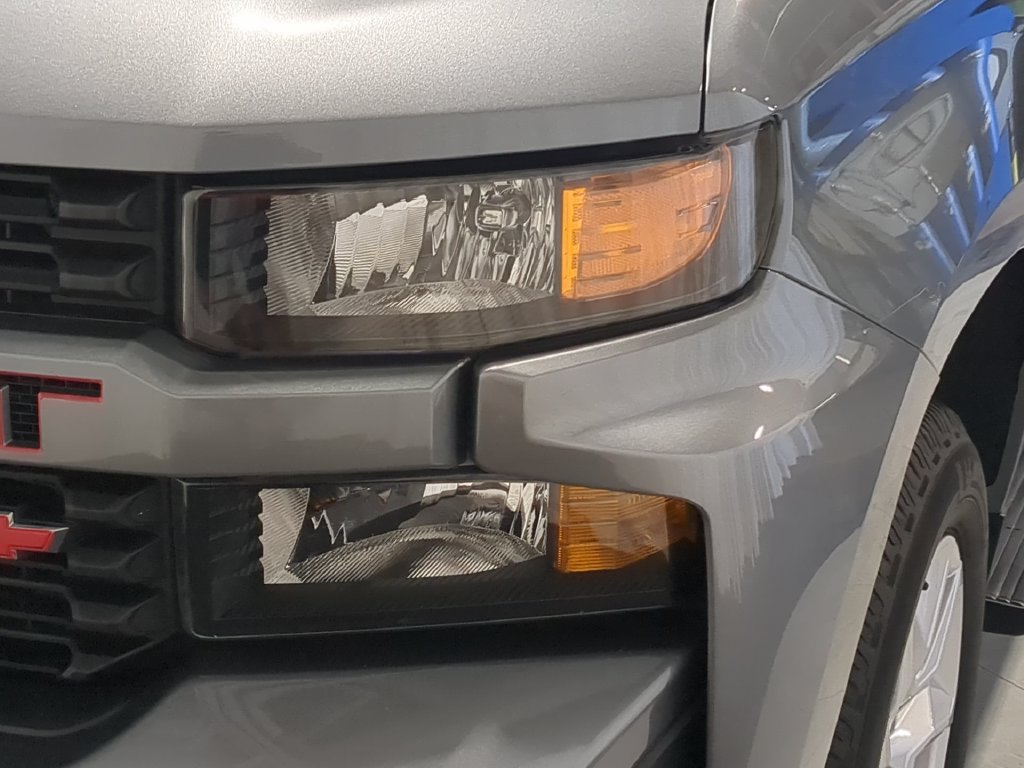 Thumbnail: 2021 Chevrolet Silverado 1500 - 22