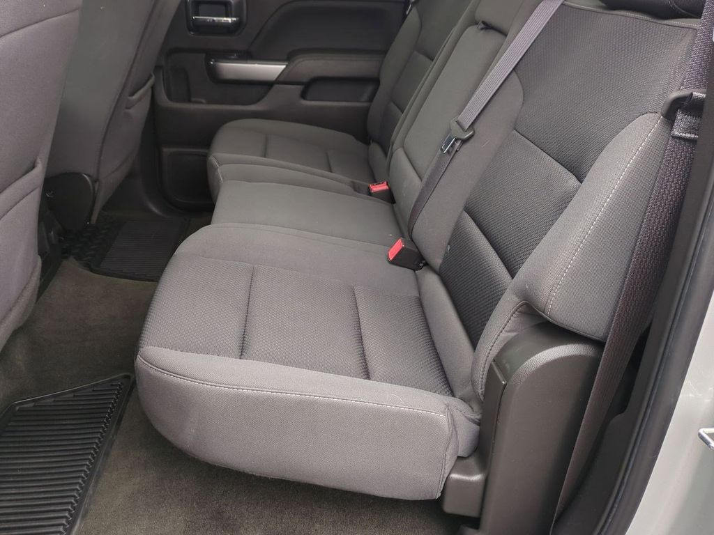 Thumbnail: 2017 Chevrolet Silverado 1500 - 25