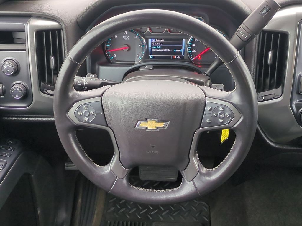 Thumbnail: 2017 Chevrolet Silverado 1500 - 9