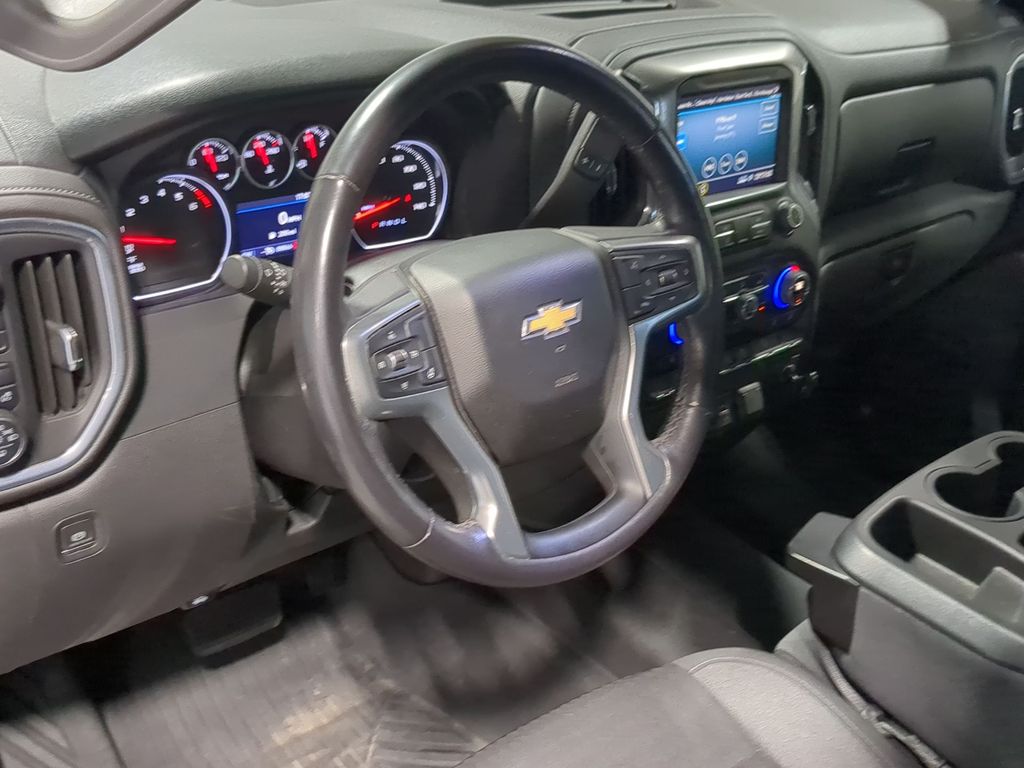 Thumbnail: 2022 Chevrolet Silverado 1500 - 2