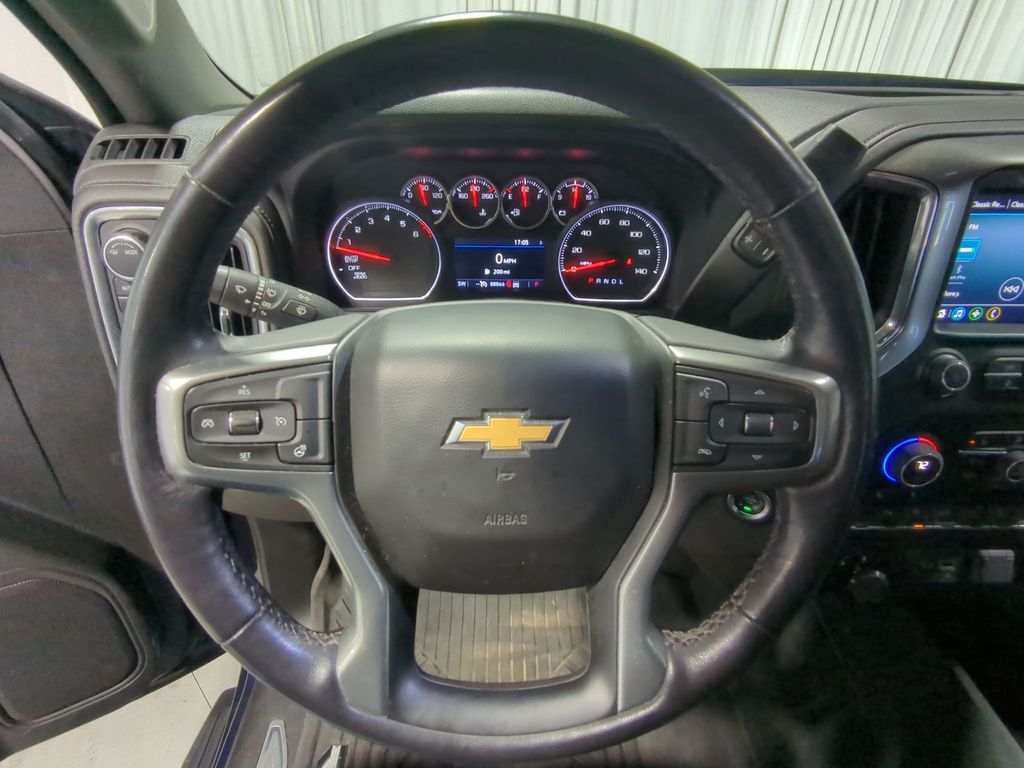 Thumbnail: 2022 Chevrolet Silverado 1500 - 13