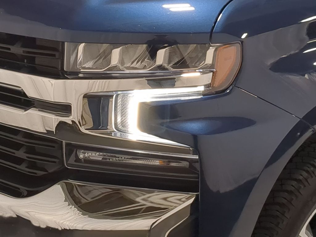 Thumbnail: 2022 Chevrolet Silverado 1500 - 23