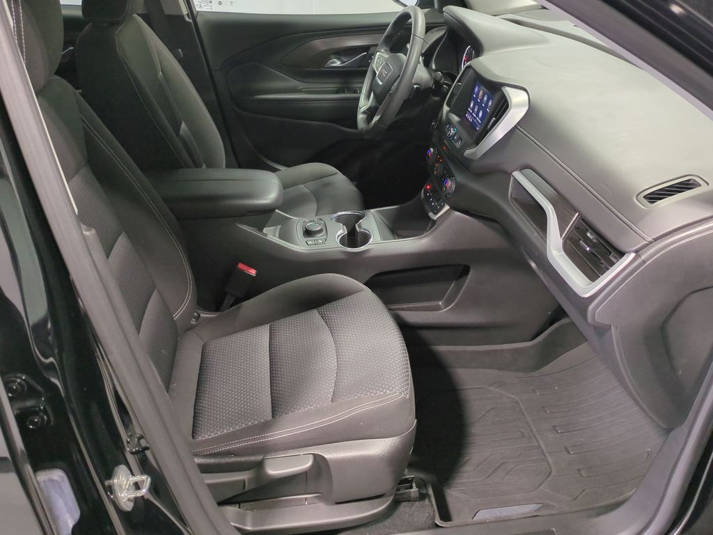 Thumbnail: 2023 GMC Terrain - 11