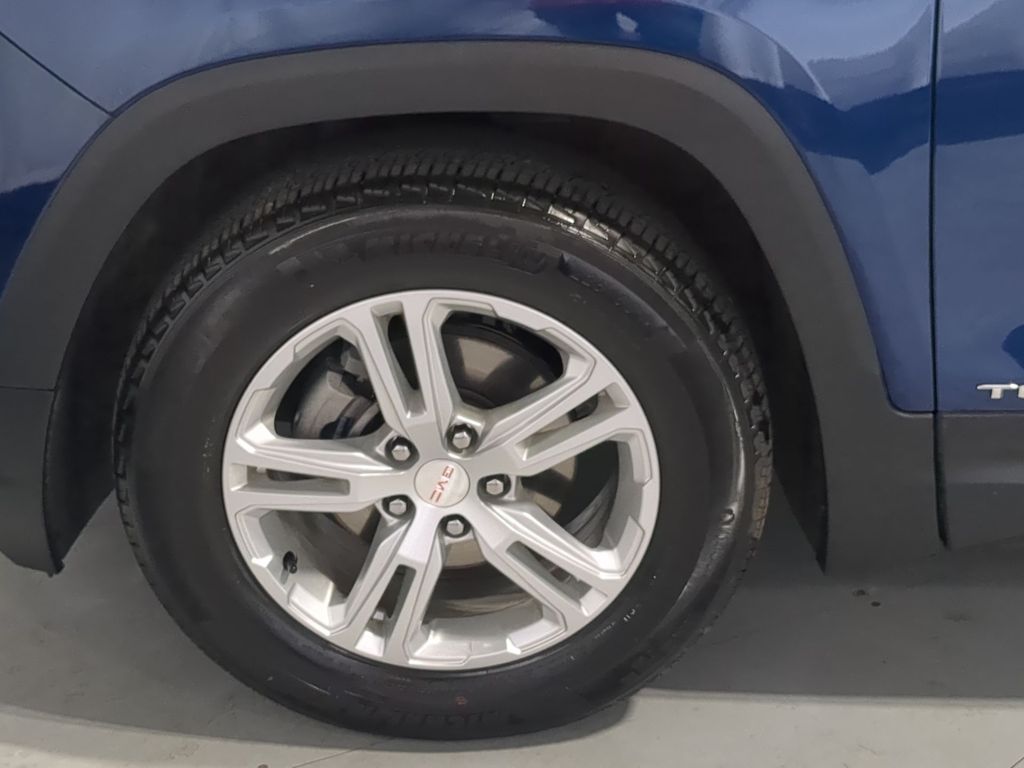 Thumbnail: 2023 GMC Terrain - 8