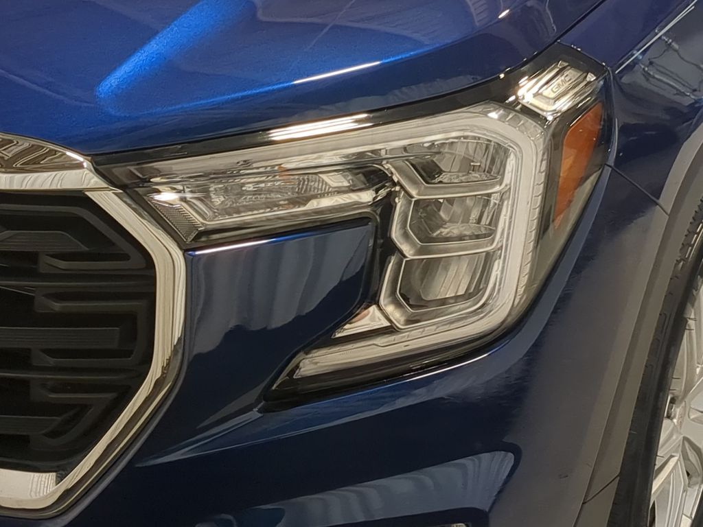 Thumbnail: 2023 GMC Terrain - 23