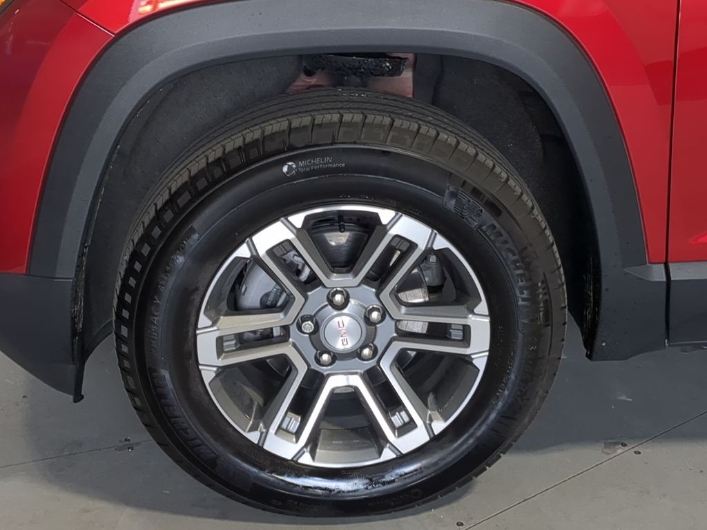 Thumbnail: 2025 GMC Terrain - 8
