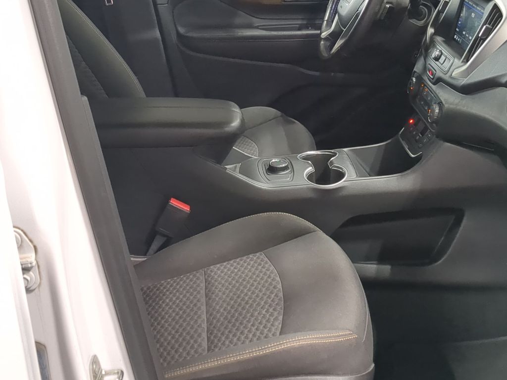 Thumbnail: 2019 GMC Terrain - 28