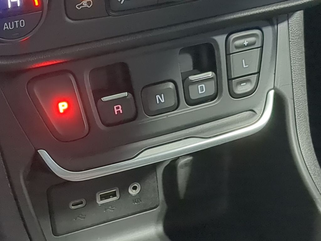 Thumbnail: 2019 GMC Terrain - 31