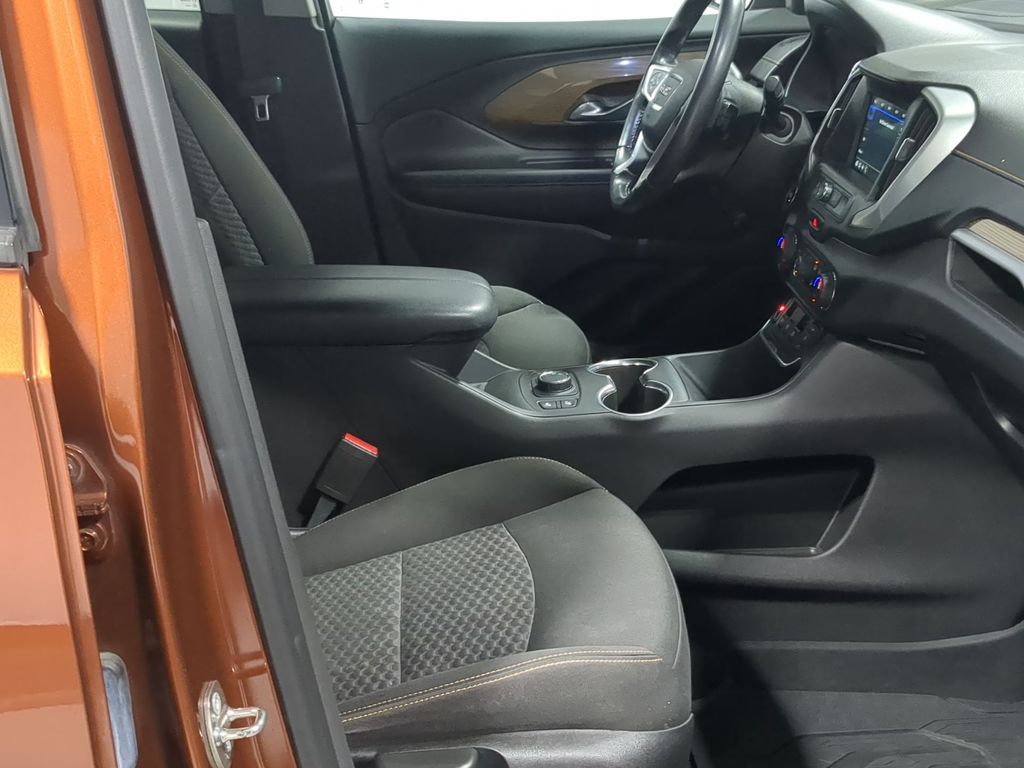 Thumbnail: 2019 GMC Terrain - 11