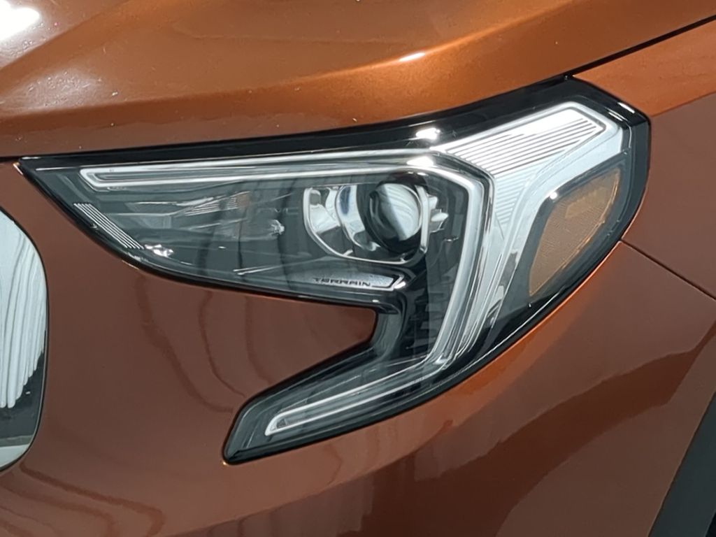 Thumbnail: 2019 GMC Terrain - 23