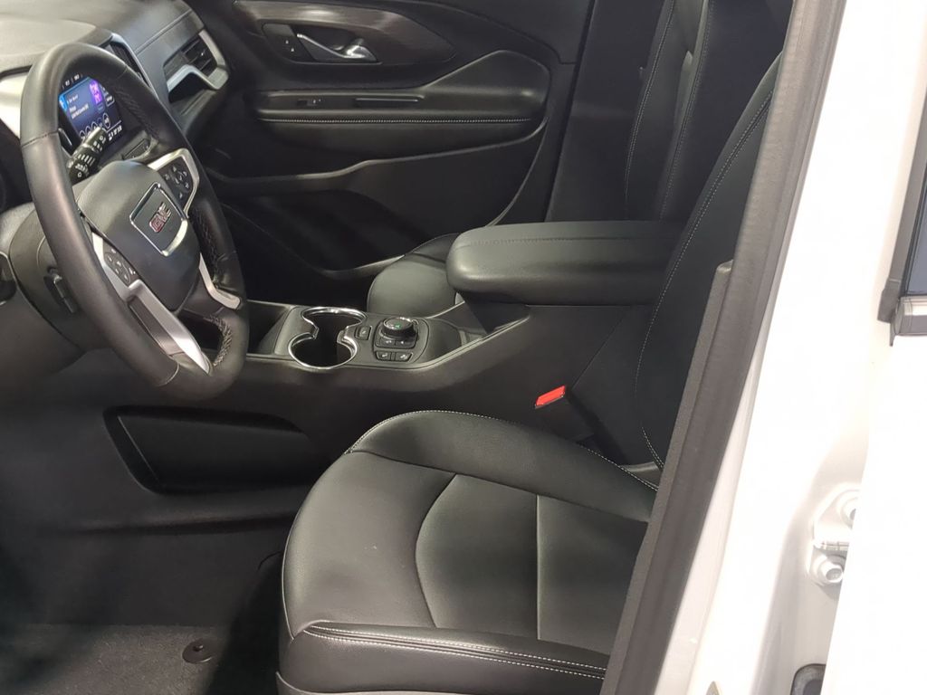 Thumbnail: 2024 GMC Terrain - 10
