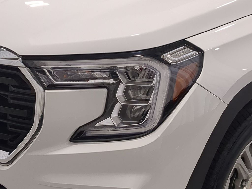 Thumbnail: 2023 GMC Terrain - 23