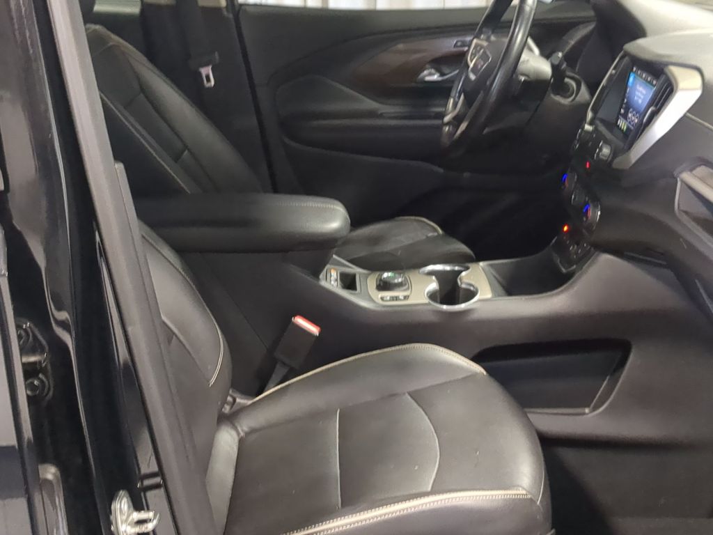 Thumbnail: 2019 GMC Terrain - 10