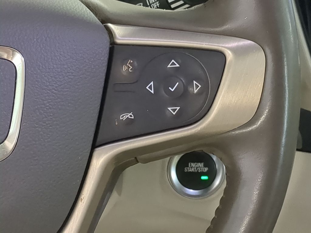 Thumbnail: 2020 GMC Terrain - 30