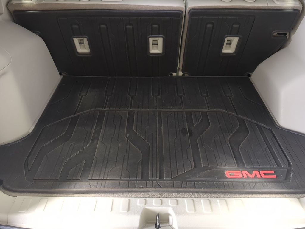 Thumbnail: 2020 GMC Terrain - 15