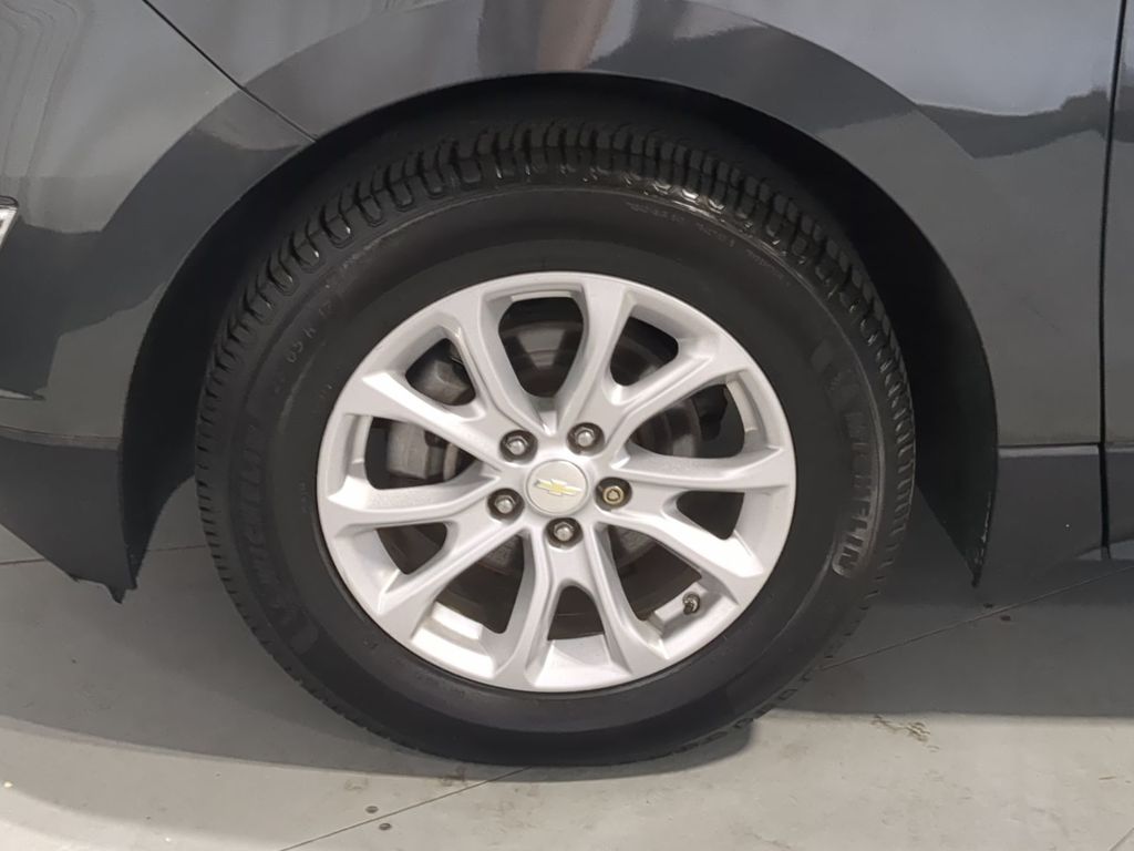 Thumbnail: 2018 Chevrolet Equinox - 8