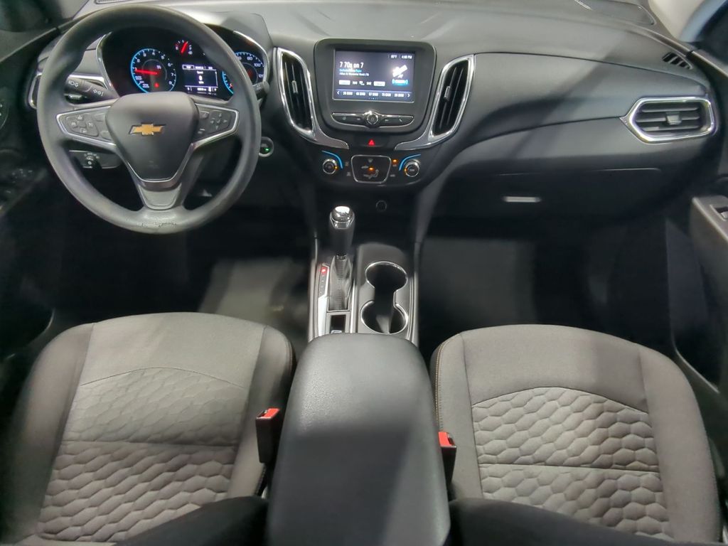 Thumbnail: 2018 Chevrolet Equinox - 9