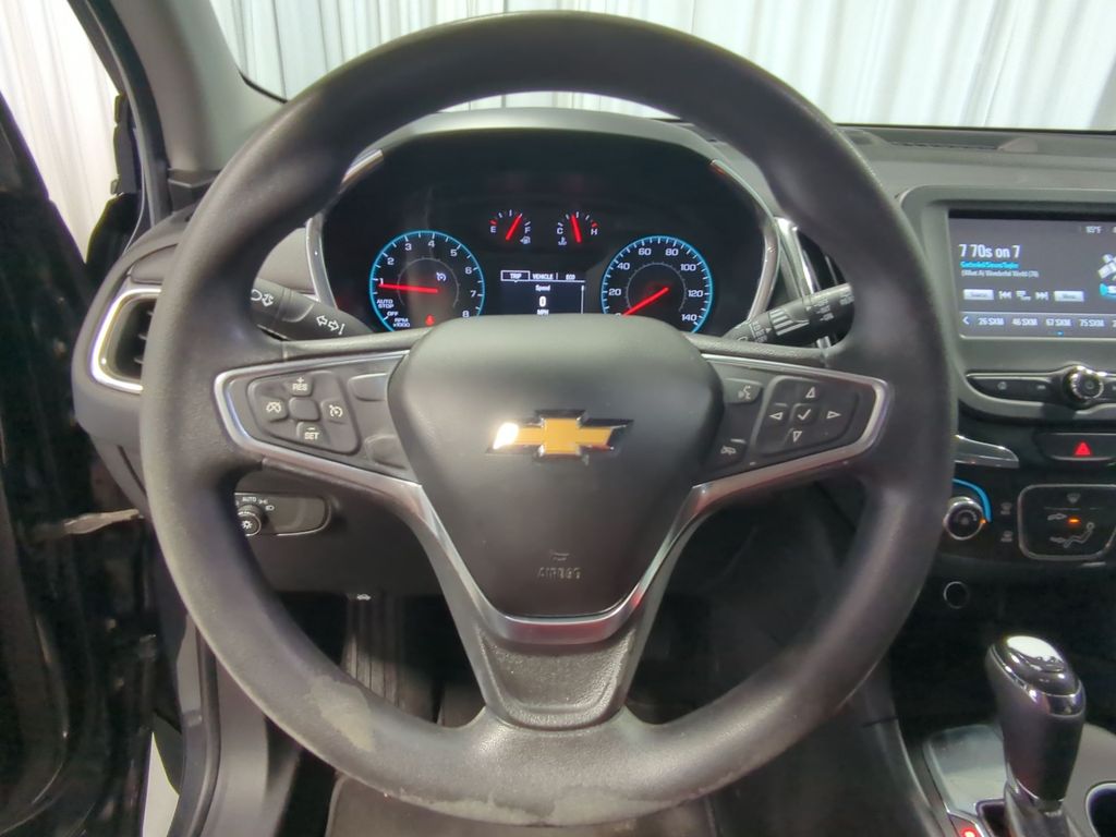 Thumbnail: 2018 Chevrolet Equinox - 13