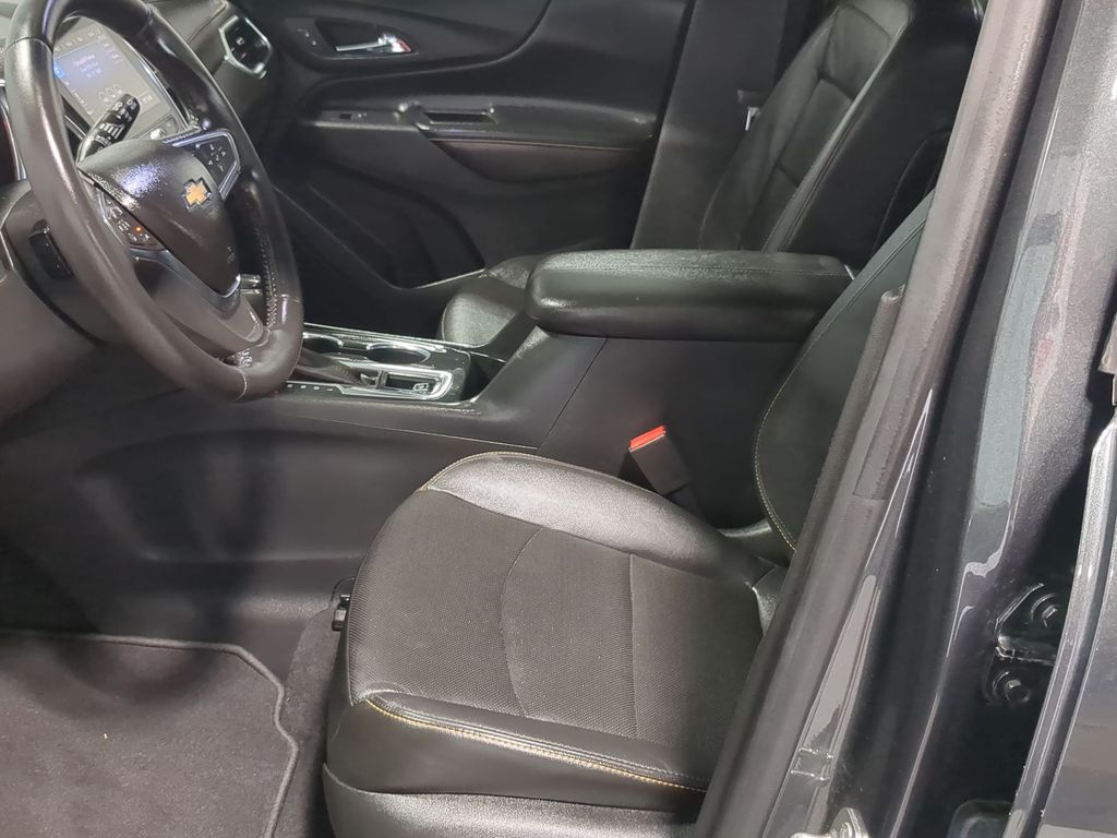 Thumbnail: 2020 Chevrolet Equinox - 10