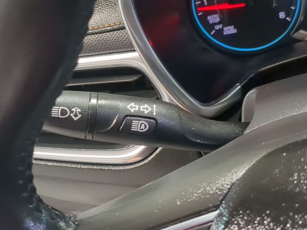 Thumbnail: 2020 Chevrolet Equinox - 30
