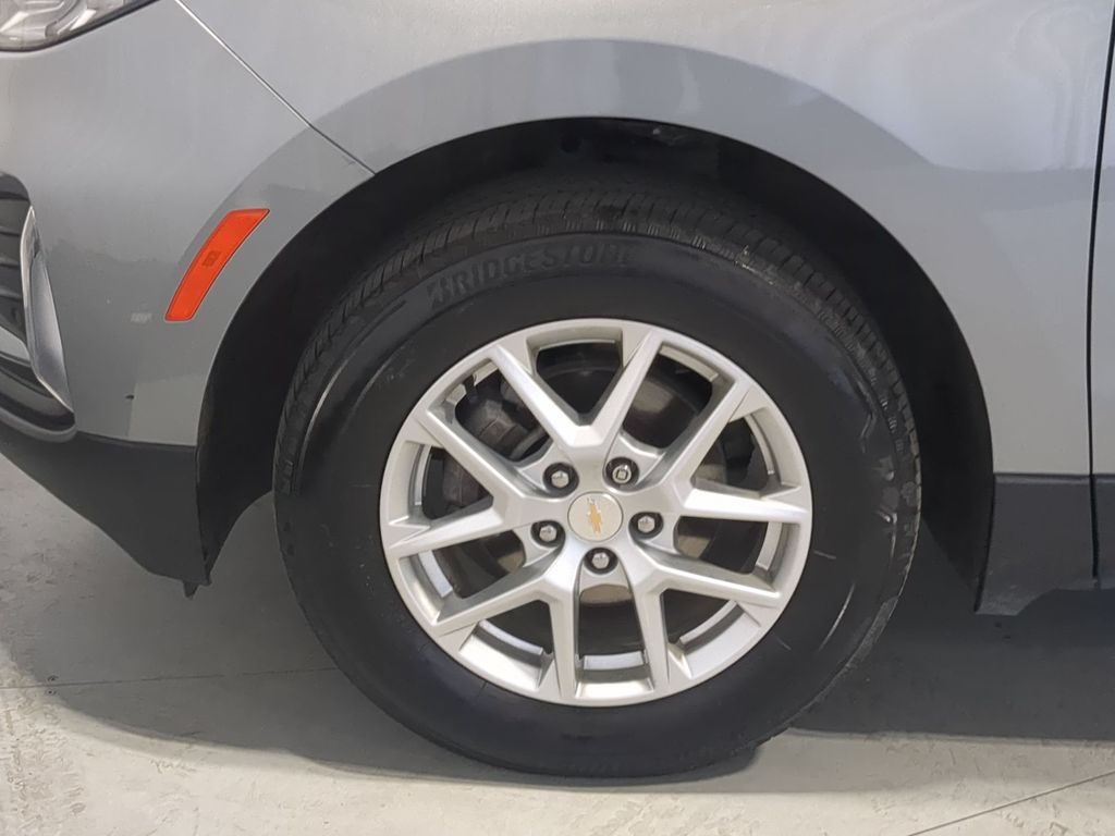 Thumbnail: 2023 Chevrolet Equinox - 7