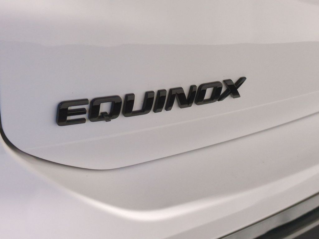 Thumbnail: 2023 Chevrolet Equinox - 25