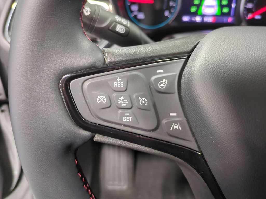 Thumbnail: 2023 Chevrolet Equinox - 30