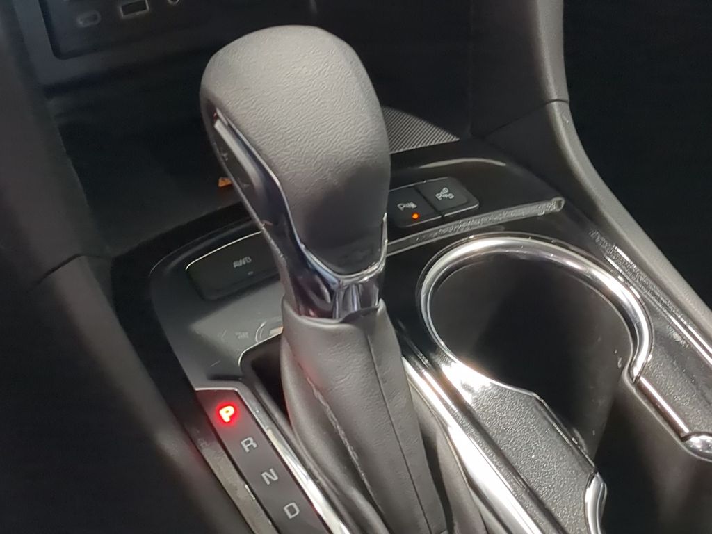 Thumbnail: 2024 Chevrolet Equinox - 15