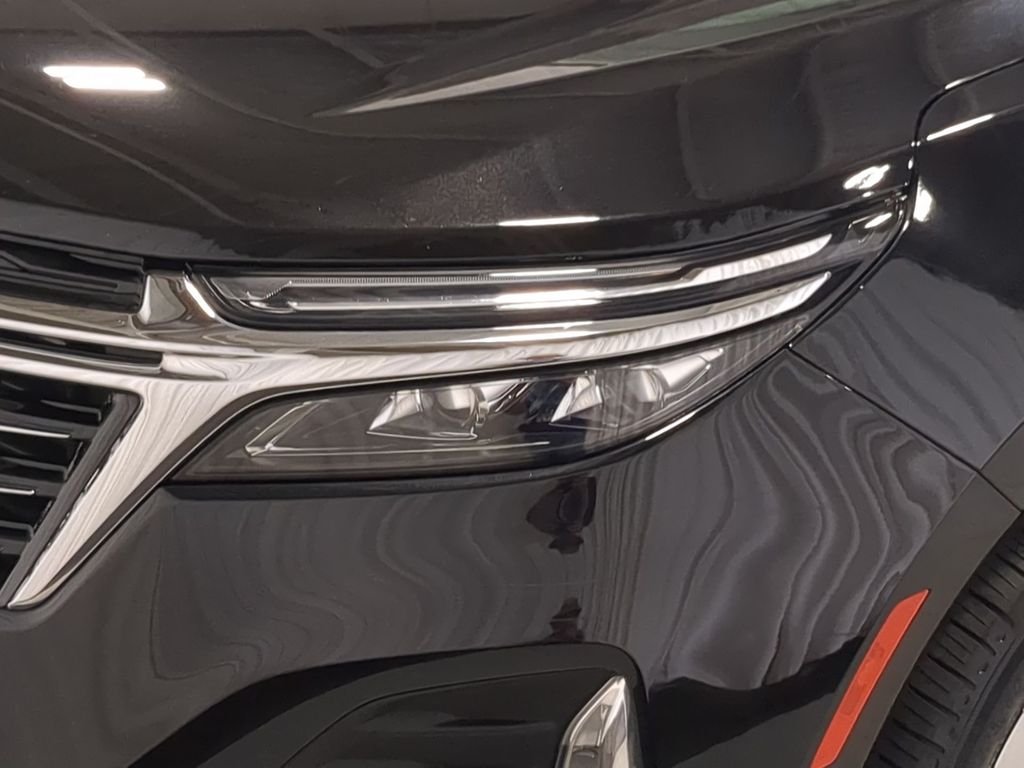 Thumbnail: 2024 Chevrolet Equinox - 24