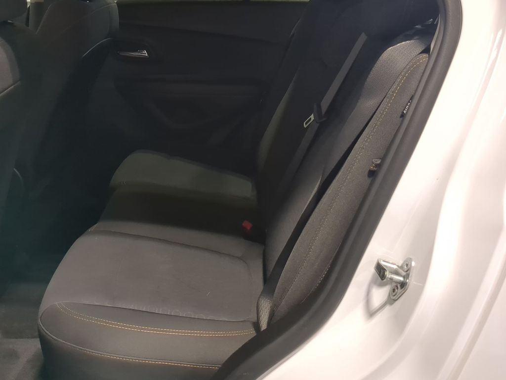 Thumbnail: 2019 Chevrolet Trax - 11