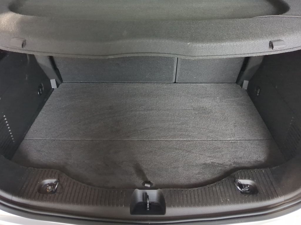 Thumbnail: 2019 Chevrolet Trax - 17