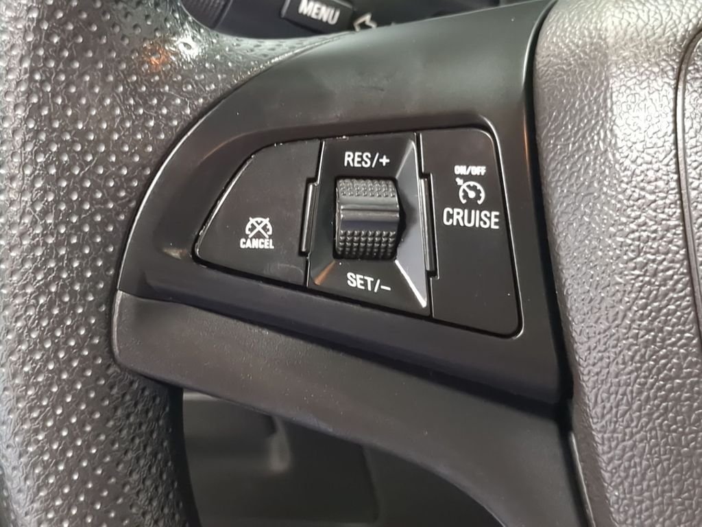 Thumbnail: 2019 Chevrolet Trax - 29