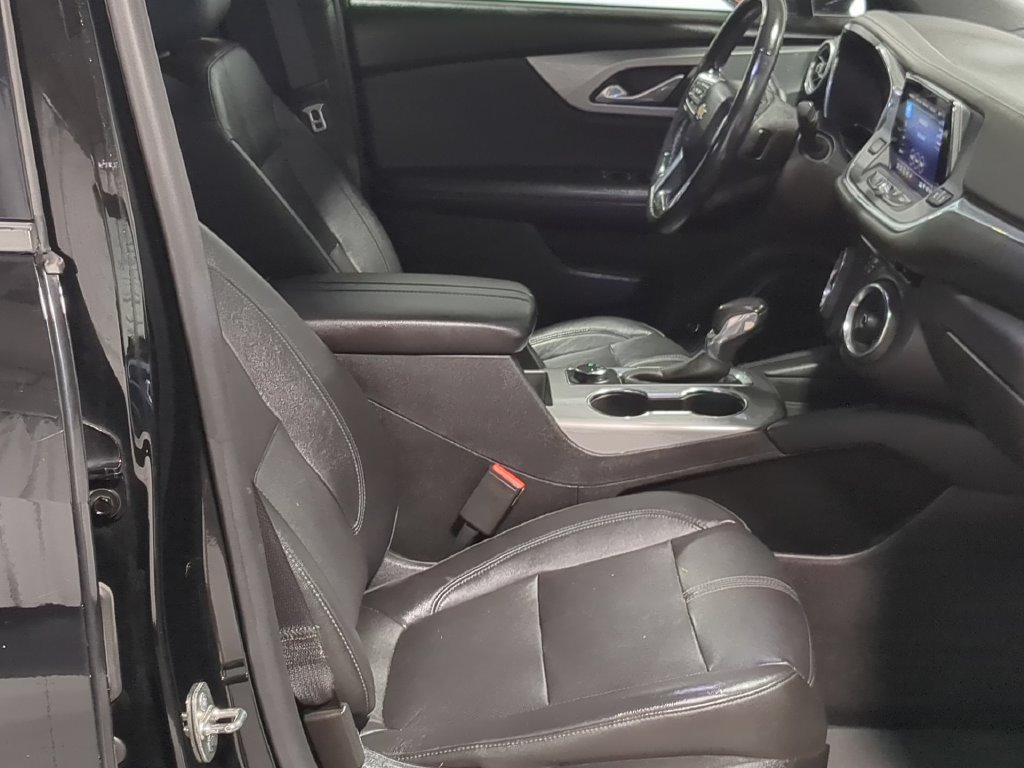 Thumbnail: 2019 Chevrolet Blazer - 27