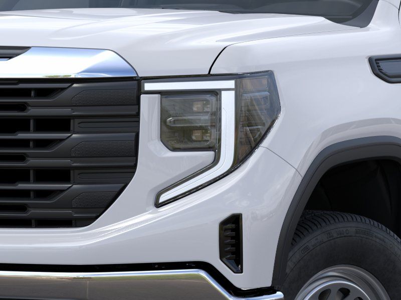 2025 GMC Sierra 1500 Pro - Photo 17
