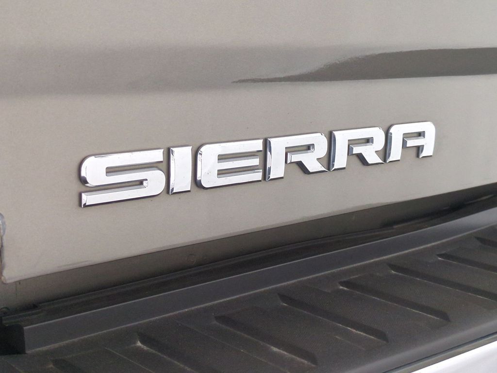 Thumbnail: 2017 GMC Sierra 1500 - 22