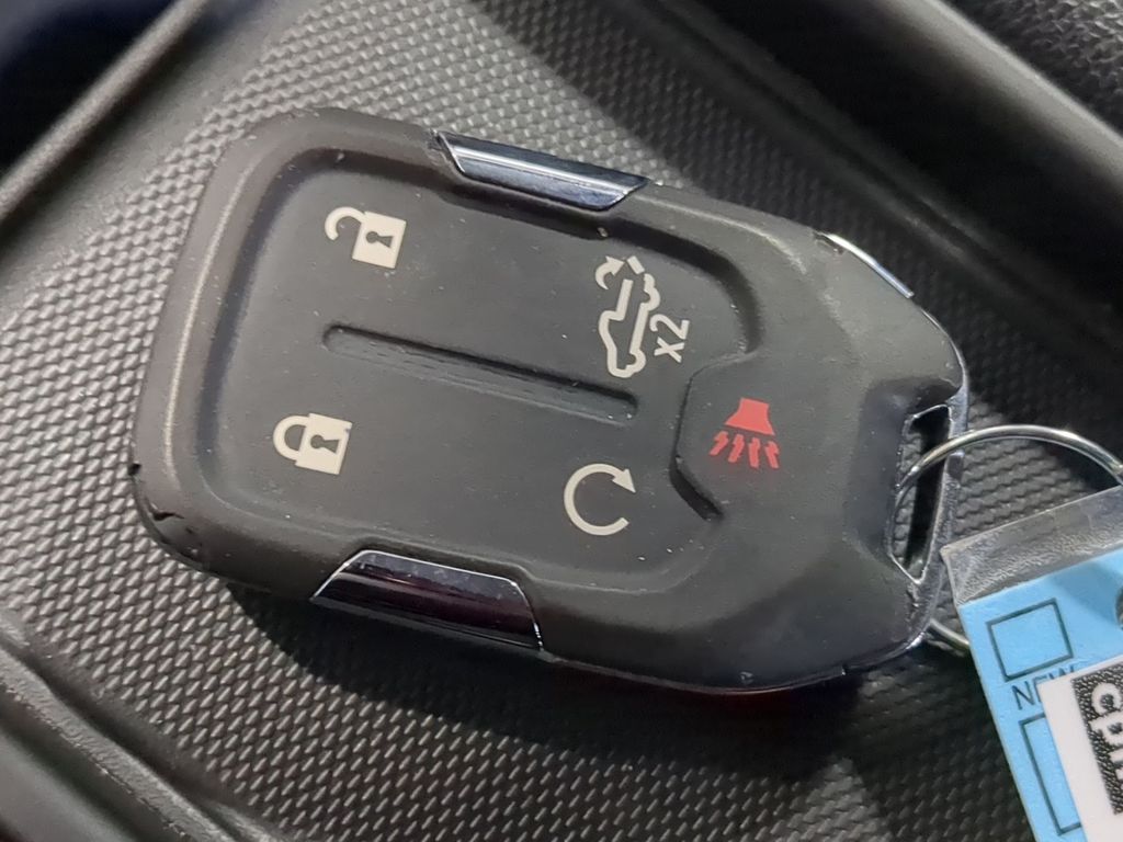 Thumbnail: 2022 GMC Sierra 1500 - 17