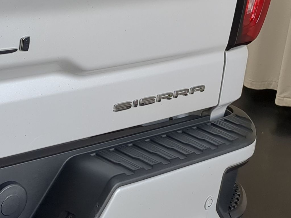 Thumbnail: 2021 GMC Sierra 1500 - 24