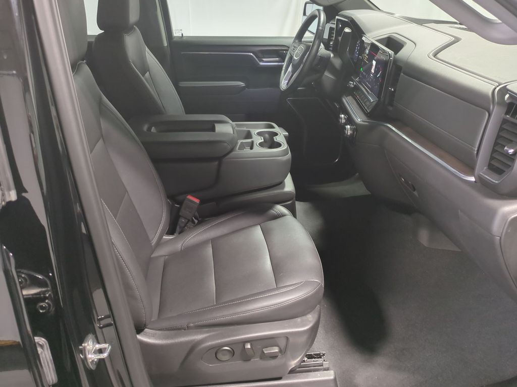 Thumbnail: 2023 GMC Sierra 1500 - 25