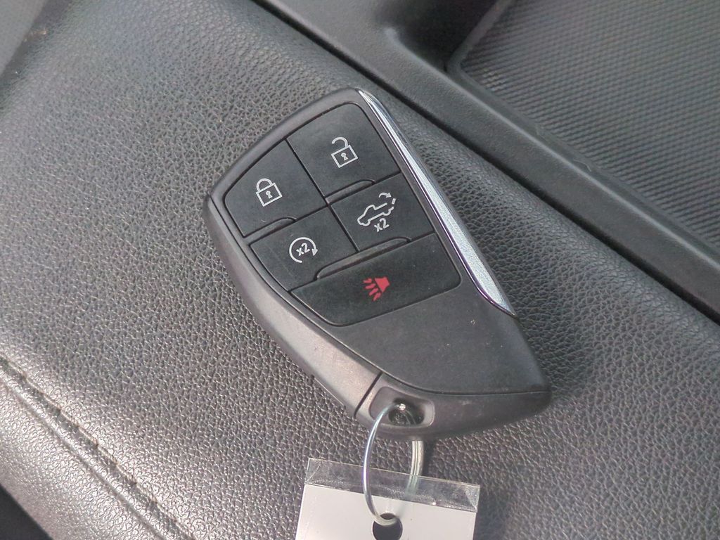 Thumbnail: 2023 GMC Sierra 1500 - 16