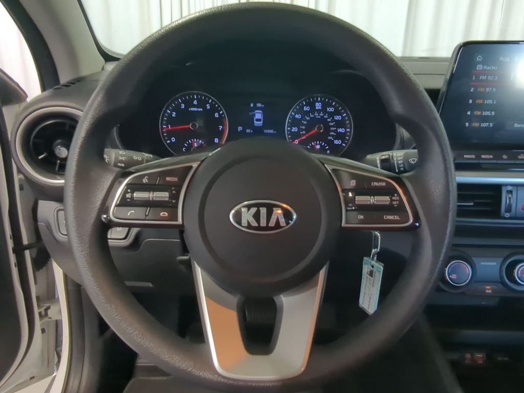 Thumbnail: 2021 Kia Forte - 11