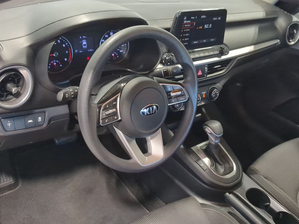 Thumbnail: 2021 Kia Forte - 2