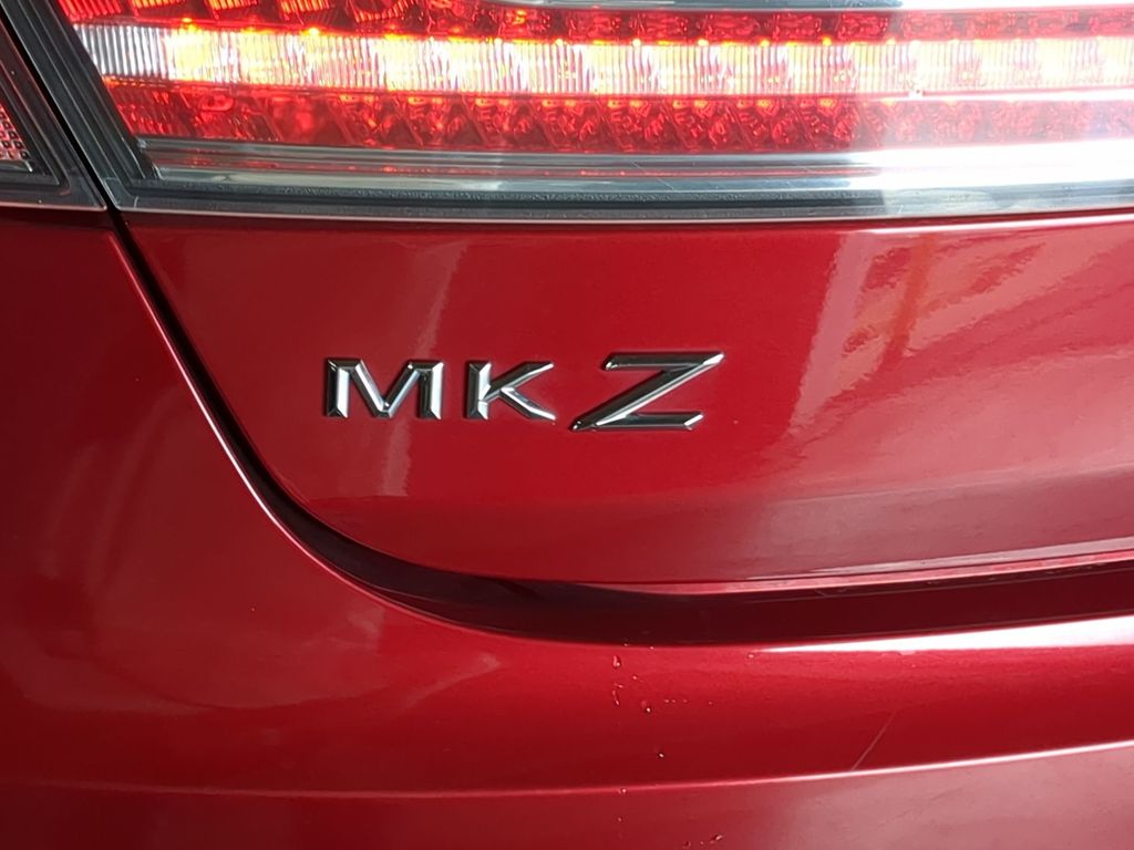 Thumbnail: 2017 Lincoln MKZ - 7