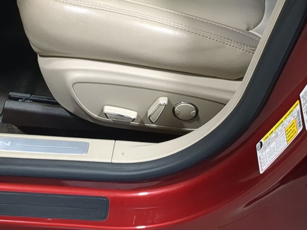 Thumbnail: 2017 Lincoln MKZ - 26