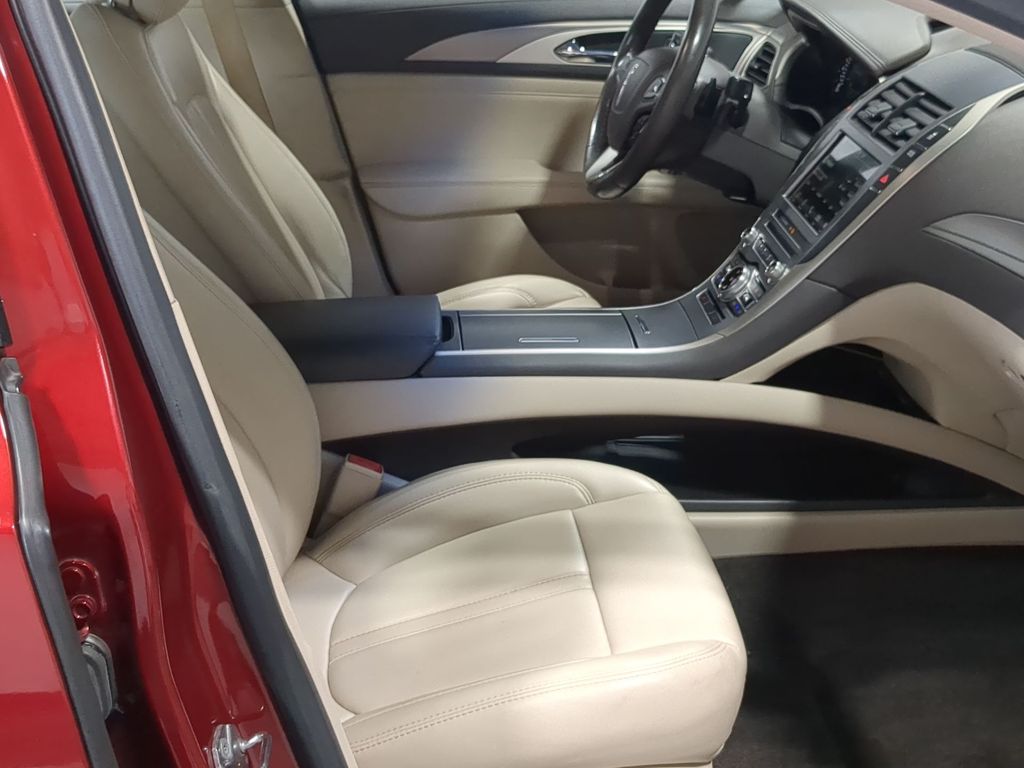 Thumbnail: 2017 Lincoln MKZ - 28