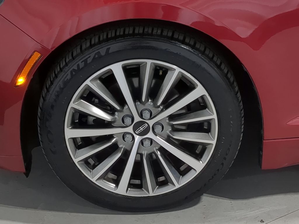 Thumbnail: 2017 Lincoln MKZ - 8