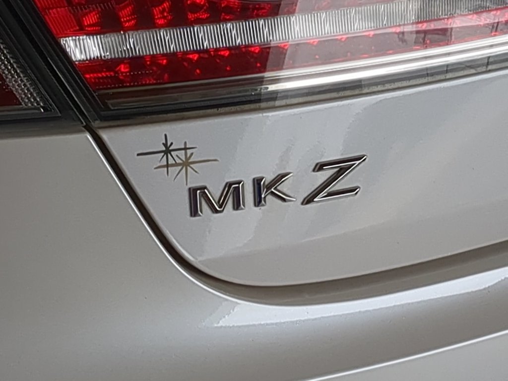 Thumbnail: 2019 Lincoln MKZ - 24
